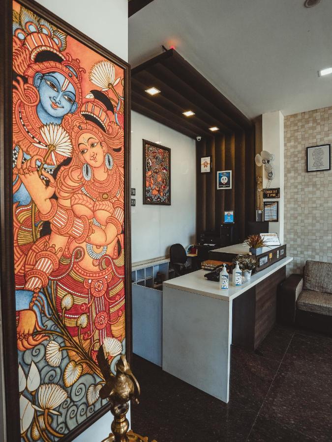 Guruvāyūr 哈瑞奎师那旅馆酒店 外观 照片